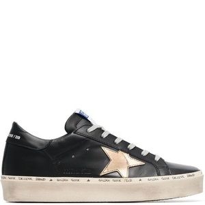 GOLDEN GOOSE
Superstar leather sneakers